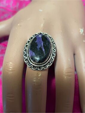 Silver Plated Charoite Ring size8